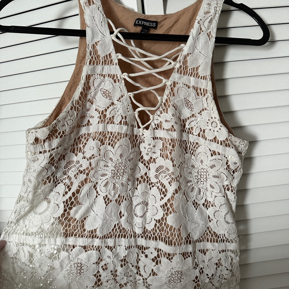 Express lace tank
